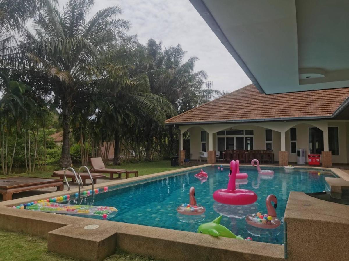 Px Pool Villa Pattaya Nong Prue Luaran gambar