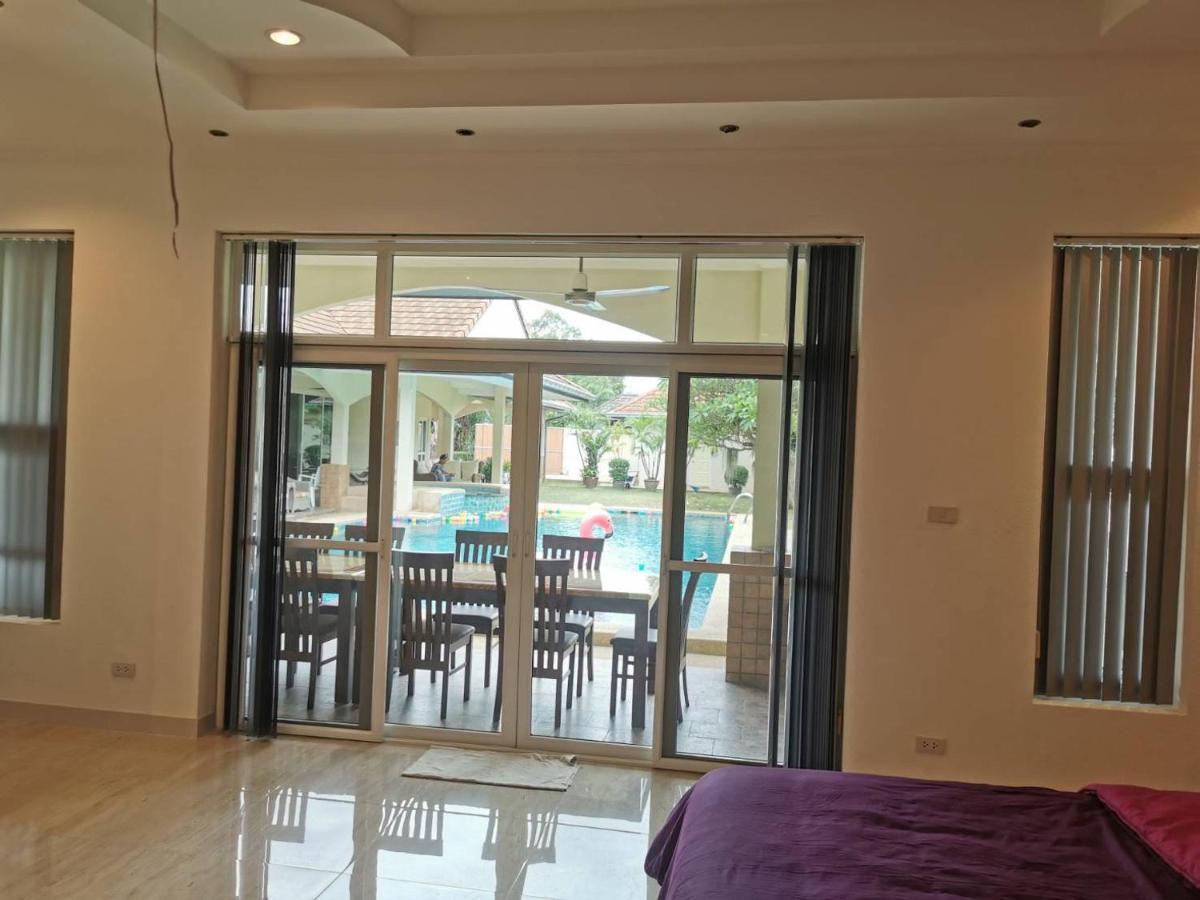 Px Pool Villa Pattaya Nong Prue Luaran gambar