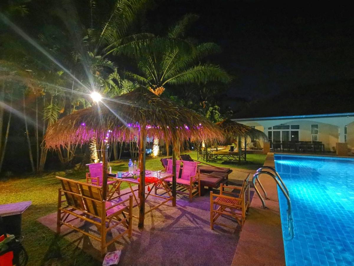 Px Pool Villa Pattaya Nong Prue Luaran gambar